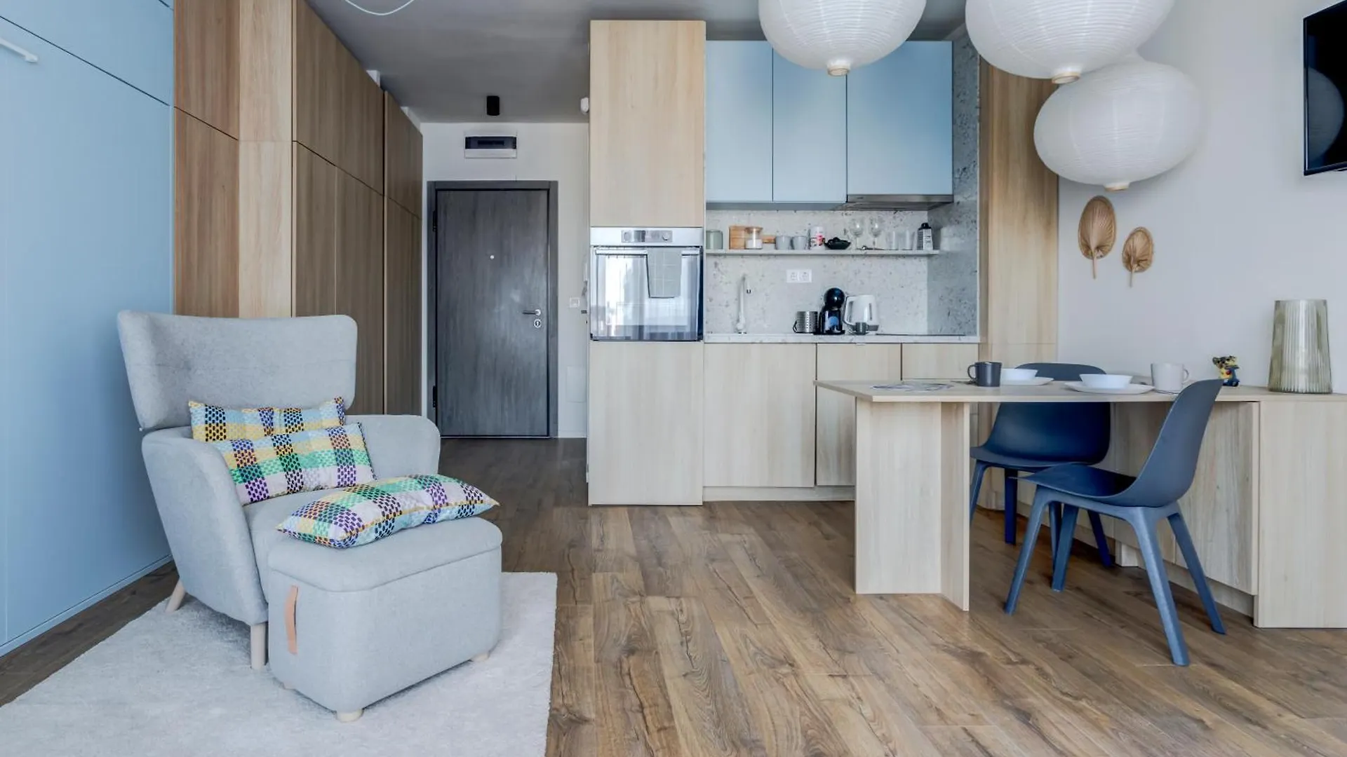 Apartment New Studio - 300M Subway - 10 Mins City Centre Sofia