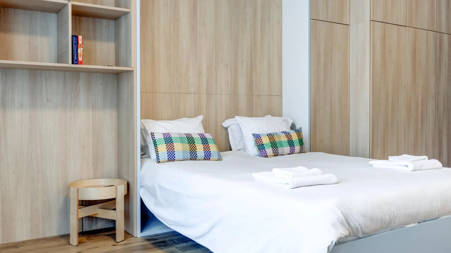 Apartment New Studio - 300M Subway - 10 Mins City Centre Sofia Bulgaria